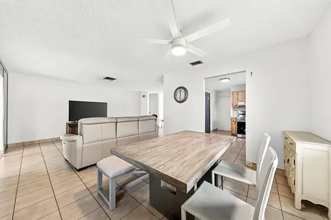 6061 Stanley Lane Delray Beach FL 33484