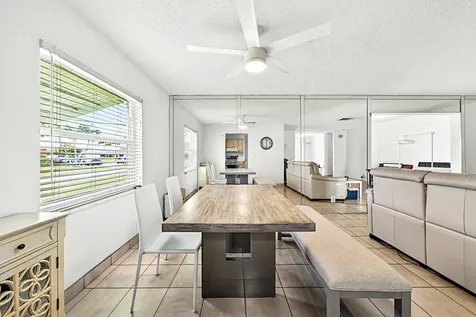 6061 Stanley Lane Delray Beach FL 33484