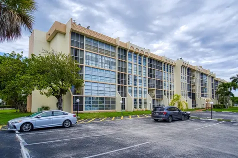 2000 Atlantic Shores Boulevard Hallandale Beach FL 33009