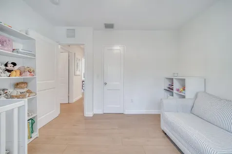 5870 SW 46th Terrace Miami FL 33155