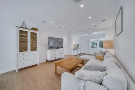5870 SW 46th Terrace Miami FL 33155