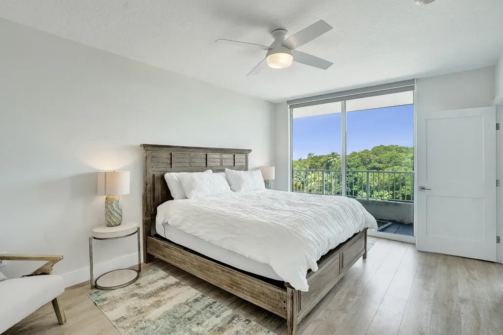 700 E Boynton Beach Boulevard Boynton Beach FL 33435