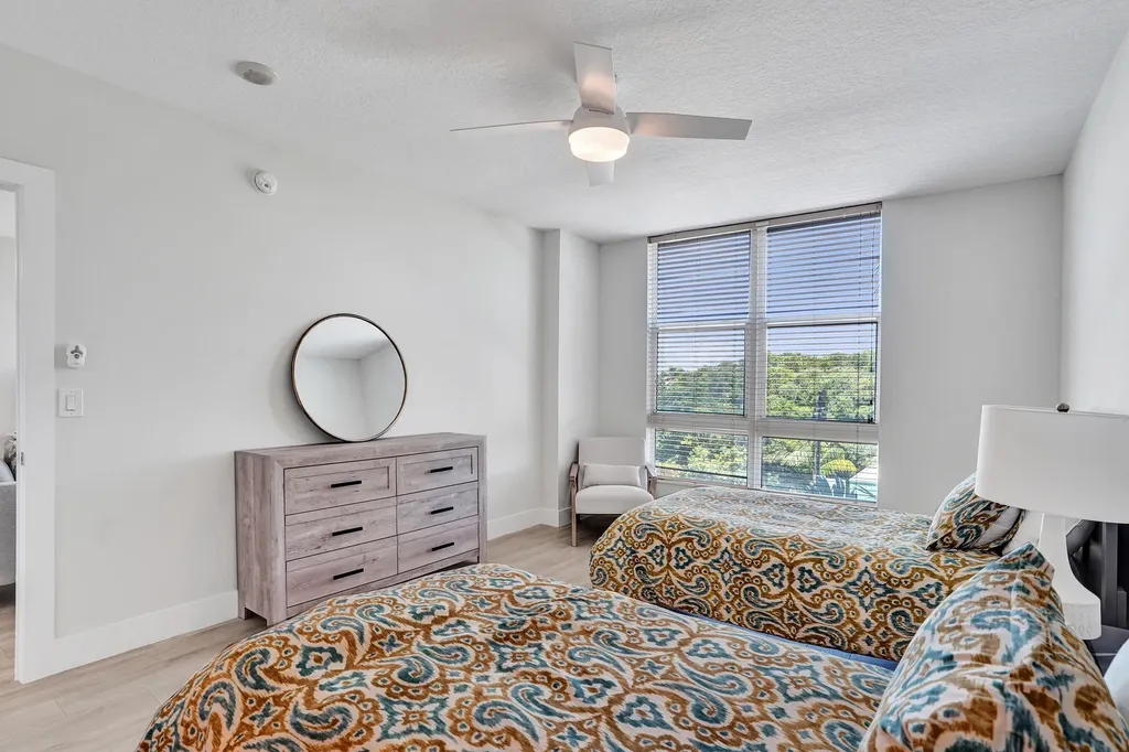 700 E Boynton Beach Boulevard Boynton Beach FL 33435