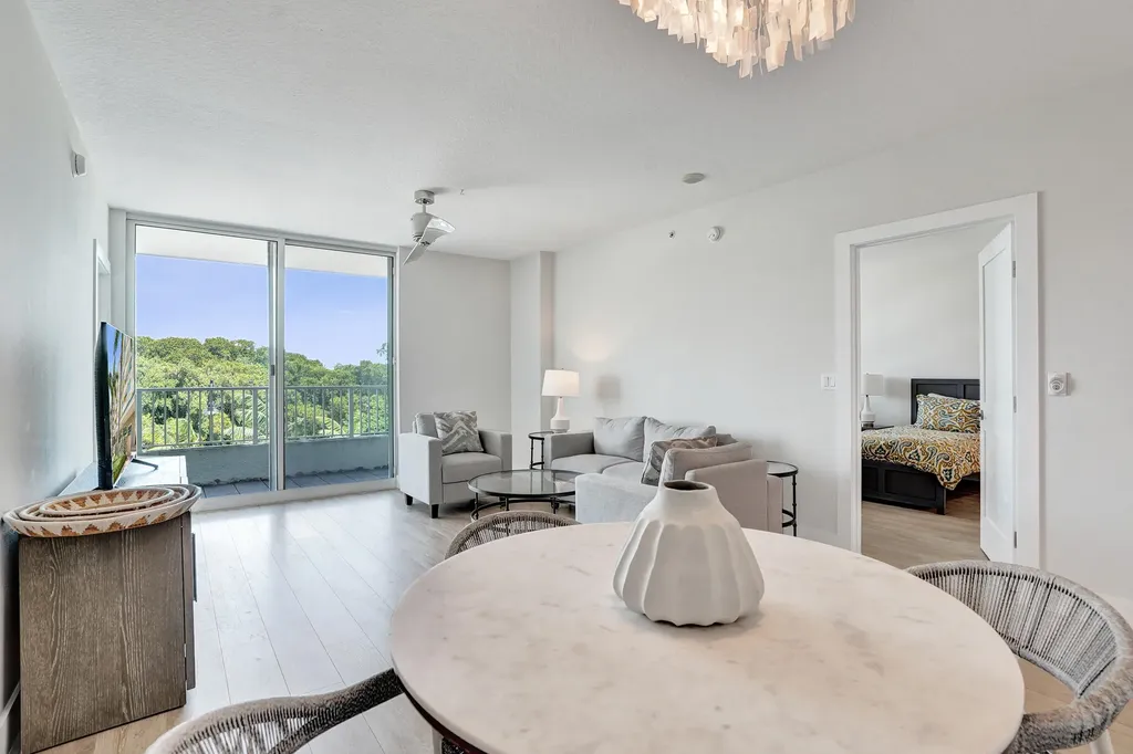700 E Boynton Beach Boulevard Boynton Beach FL 33435