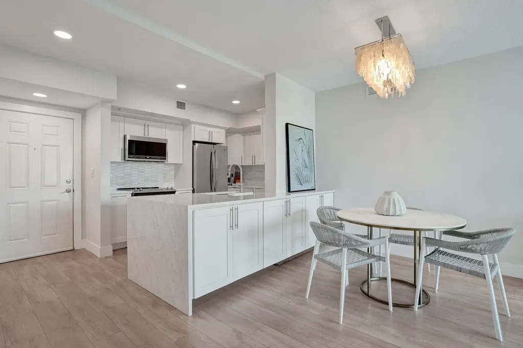 700 E Boynton Beach Boulevard Boynton Beach FL 33435