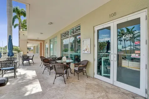 700 E Boynton Beach Boulevard Boynton Beach FL 33435
