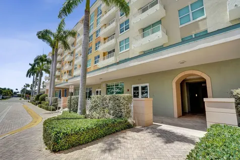 700 E Boynton Beach Boulevard Boynton Beach FL 33435