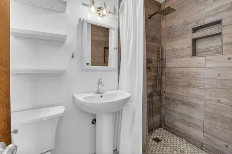 144 NW 9th Avenue Delray Beach FL 33444
