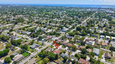 144 NW 9th Avenue Delray Beach FL 33444