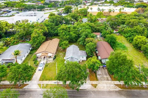 156 Pearl Street Boca Raton FL 33432