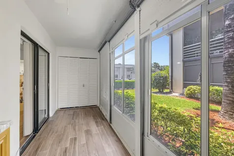 66 Capri B Delray Beach FL 33484