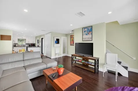 3250 NE 12th Street NE Pompano Beach FL 33062