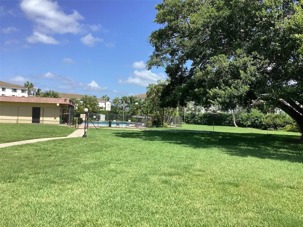 9273 SW 8th Street Boca Raton FL 33428