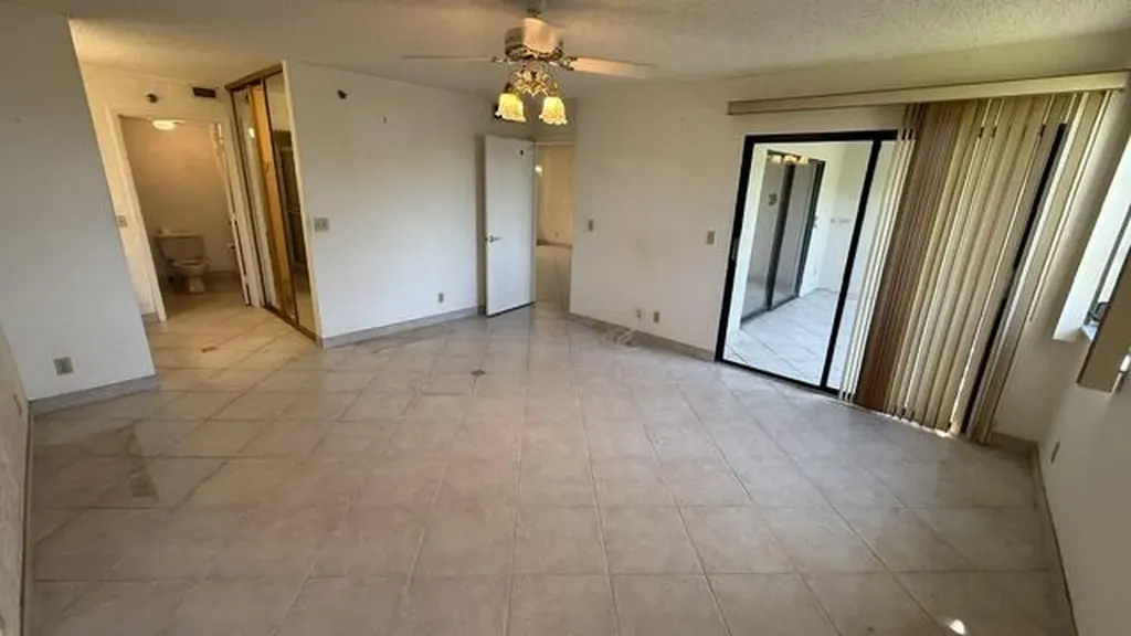 2238 N Cypress Bend Drive Pompano Beach FL 33069