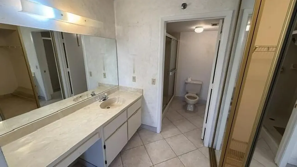 2238 N Cypress Bend Drive Pompano Beach FL 33069