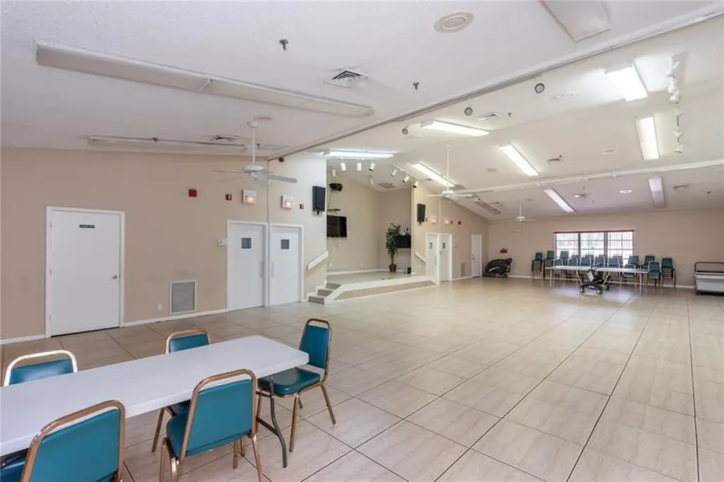 2238 N Cypress Bend Drive Pompano Beach FL 33069