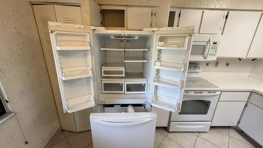 2238 N Cypress Bend Drive Pompano Beach FL 33069