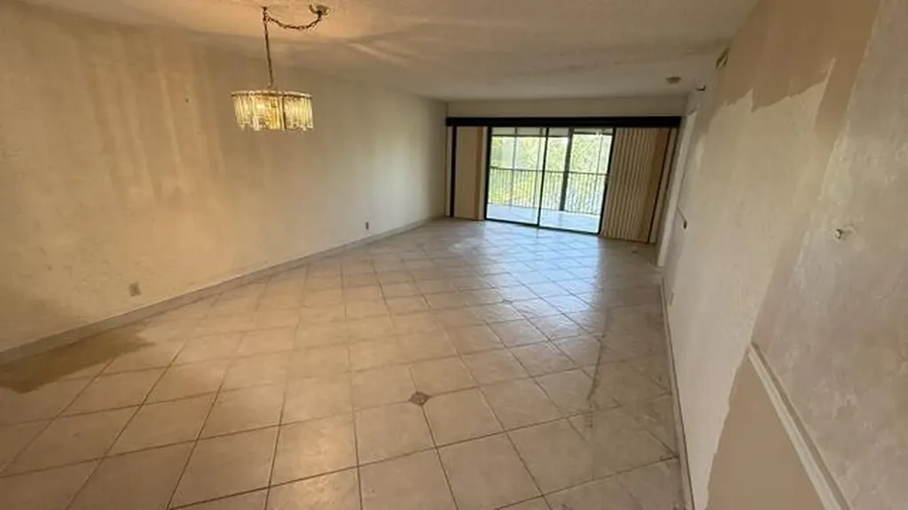 2238 N Cypress Bend Drive Pompano Beach FL 33069