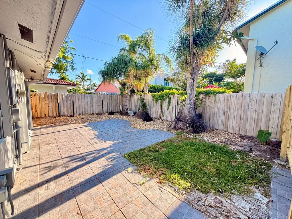 630 NE 19th Avenue Deerfield Beach FL 33441