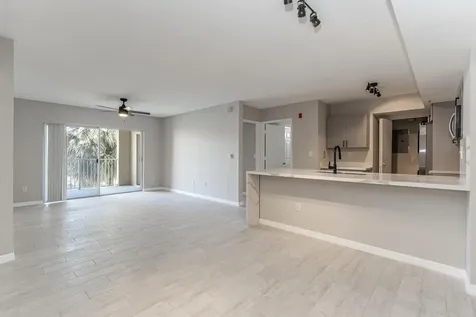 2600 S University Drive Davie FL 33328