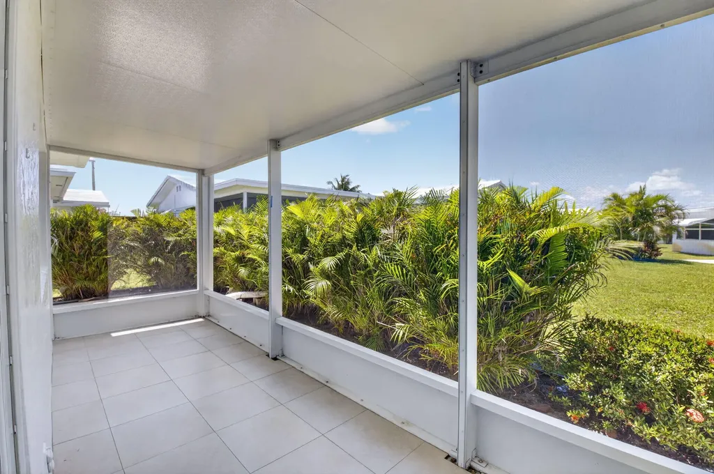 1709 SW 20th Street Boynton Beach FL 33426