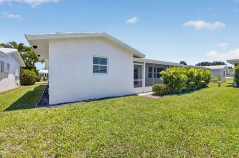 1709 SW 20th Street Boynton Beach FL 33426