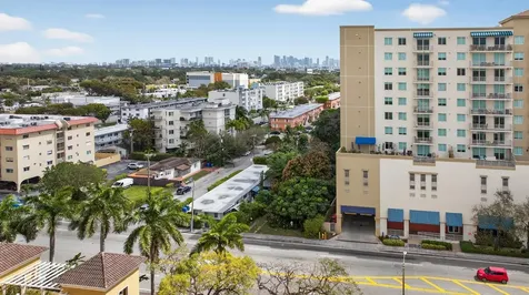 975 SW 37th Avenue Miami FL 33135