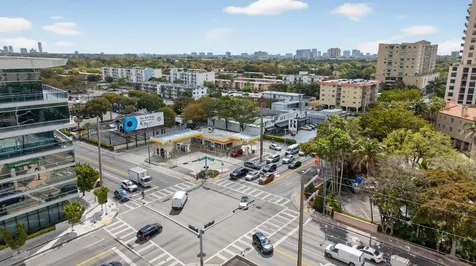 975 SW 37th Avenue Miami FL 33135