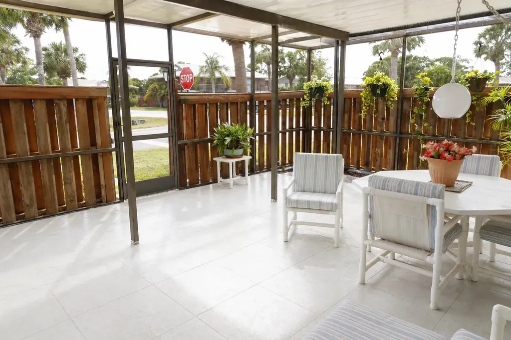 3302 SE Guinevere Lane Port St Lucie FL 34952