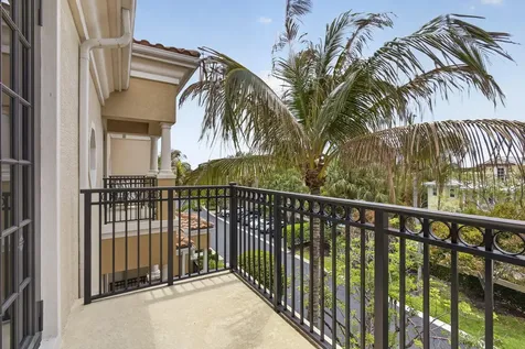 803 Del Sol Circle Tequesta FL 33469