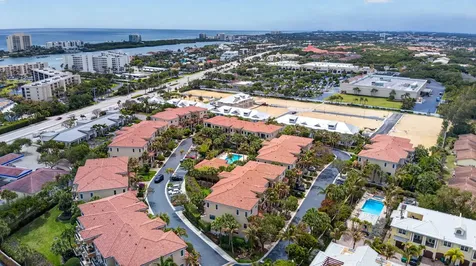 803 Del Sol Circle Tequesta FL 33469