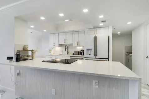 5280 N Ocean Drive Riviera Beach FL 33404