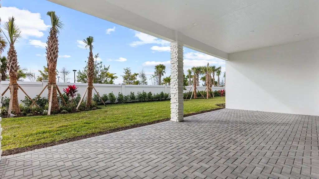 14022 Bastille Street Palm Beach Gardens FL 33412