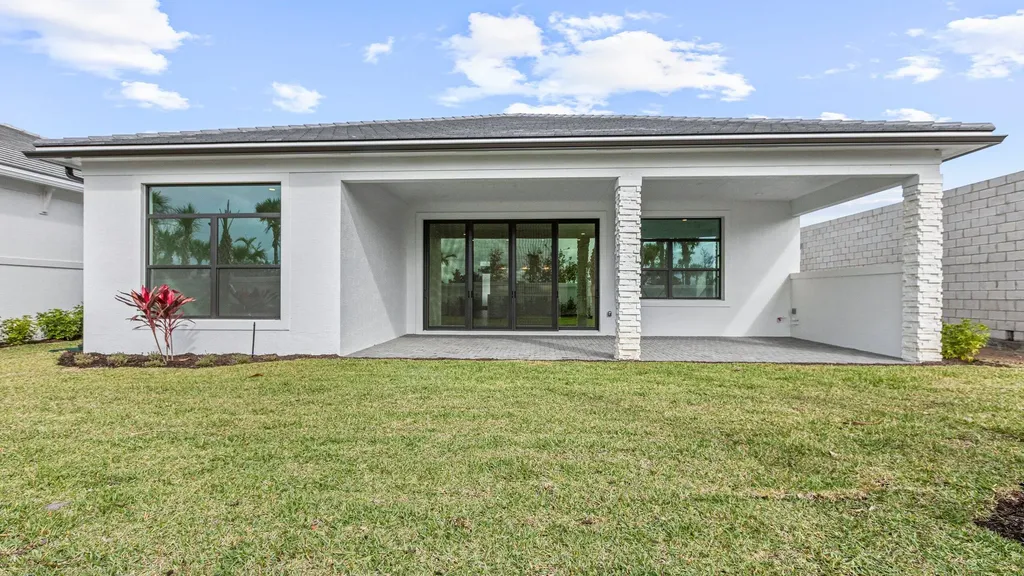 14022 Bastille Street Palm Beach Gardens FL 33412