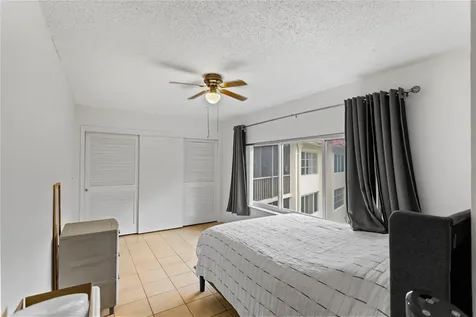 8990 S Hollybrook Boulevard Pembroke Pines FL 33025