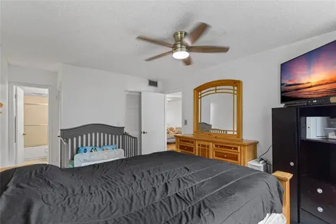 8990 S Hollybrook Boulevard Pembroke Pines FL 33025