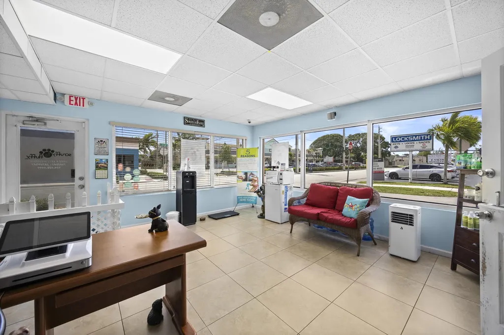 101 NE 2nd Avenue Deerfield Beach FL