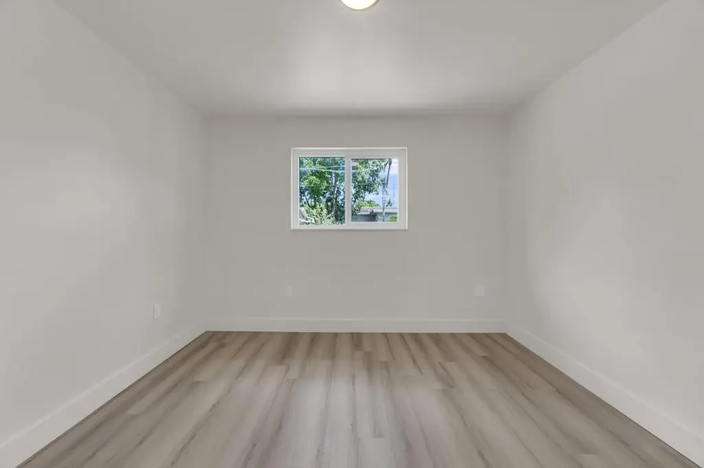 8431 NW 27th Place Sunrise FL 33322
