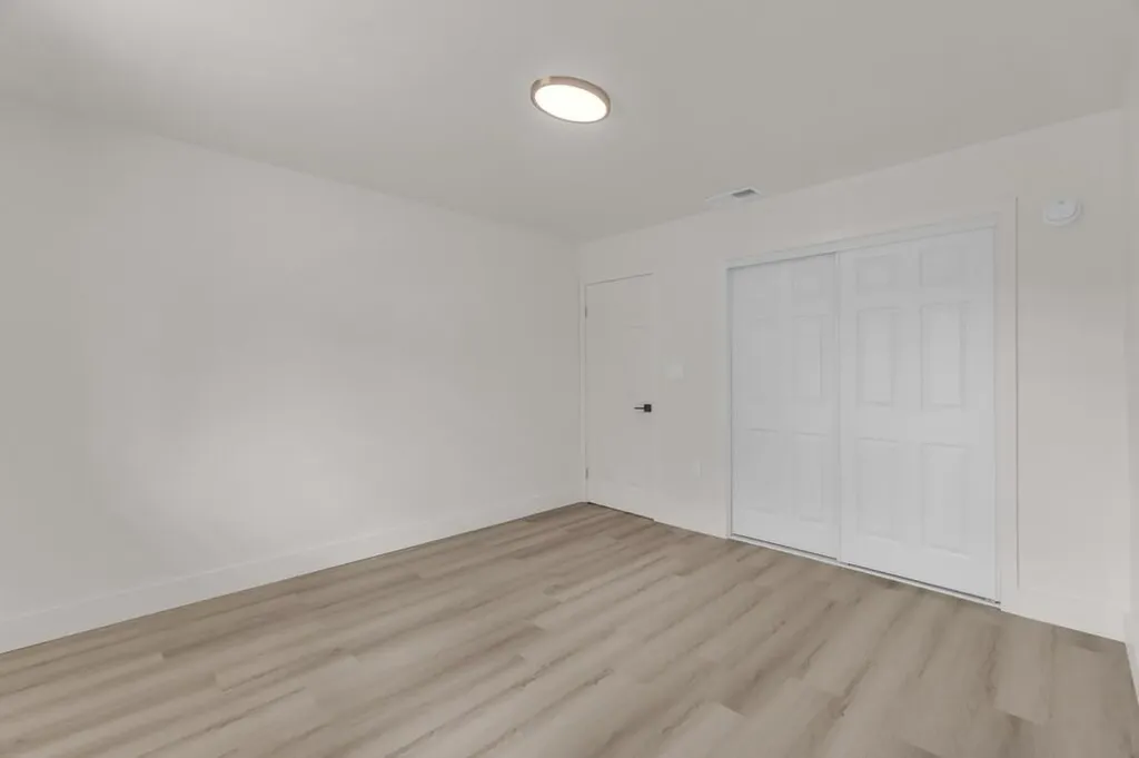 8431 NW 27th Place Sunrise FL 33322