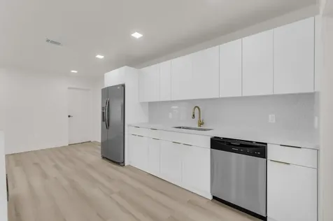8431 NW 27th Place Sunrise FL 33322