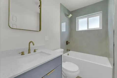 8431 NW 27th Place Sunrise FL 33322