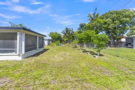 8431 NW 27th Place Sunrise FL 33322