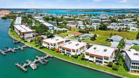 1315 Bayshore Drive Fort Pierce FL 34949