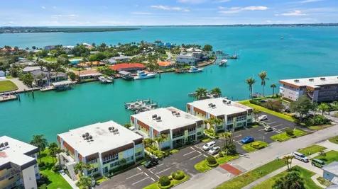 1315 Bayshore Drive Fort Pierce FL 34949