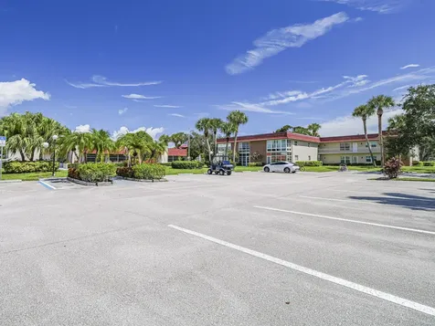 26 Pine Arbor Lane Vero Beach FL 32962