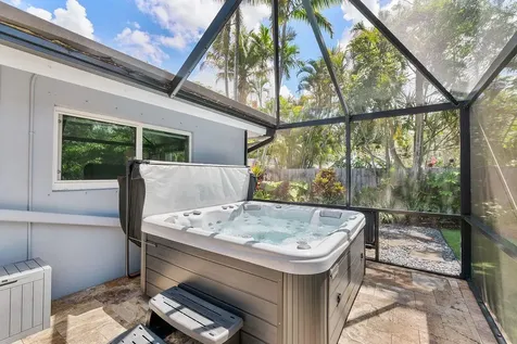 5540 SW 3rd Street Plantation FL 33317