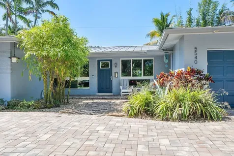5540 SW 3rd Street Plantation FL 33317