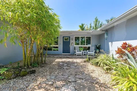 5540 SW 3rd Street Plantation FL 33317