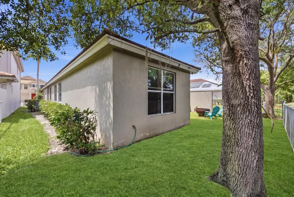 283 Mulberry Grove Road West Palm Beach FL 33411