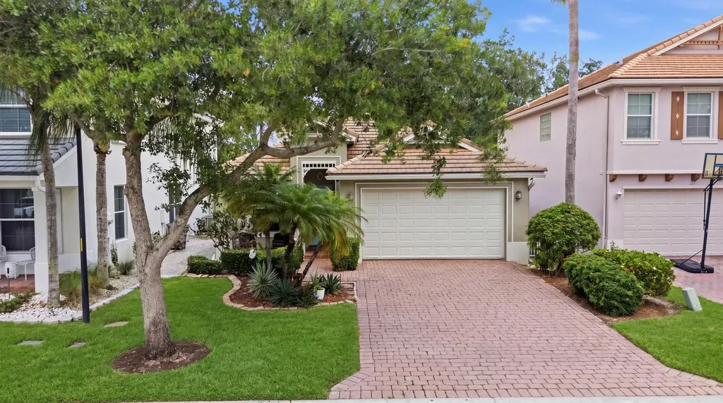 283 Mulberry Grove Road West Palm Beach FL 33411